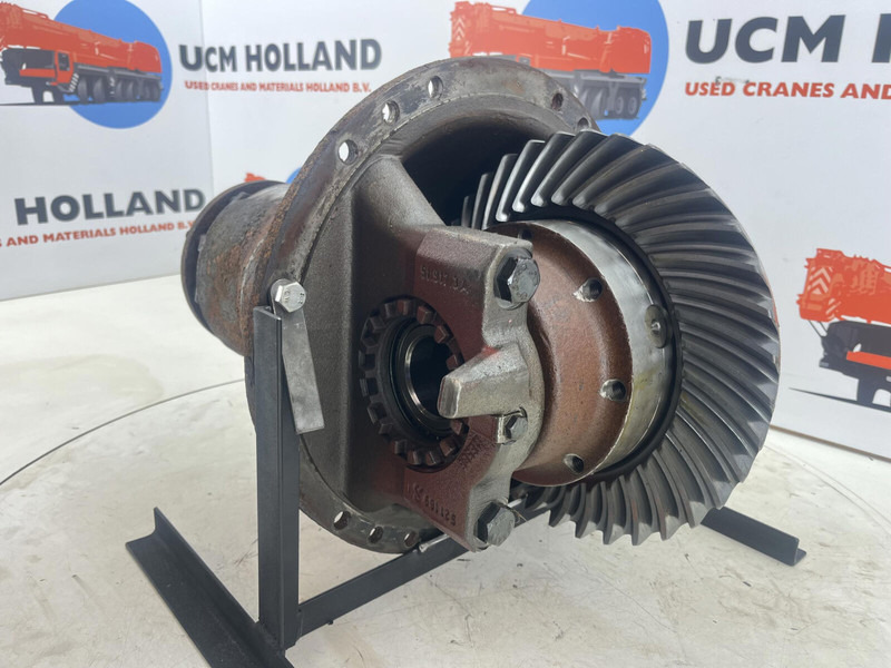 Terex HC 340 end differential 17x36 axle 6 - Diferentsiaalvarustus - Kraana: pilt 1 Terex HC 340 end differential 17x36 axle 6 - Diferentsiaalvarustus - Kraana: pilt 1