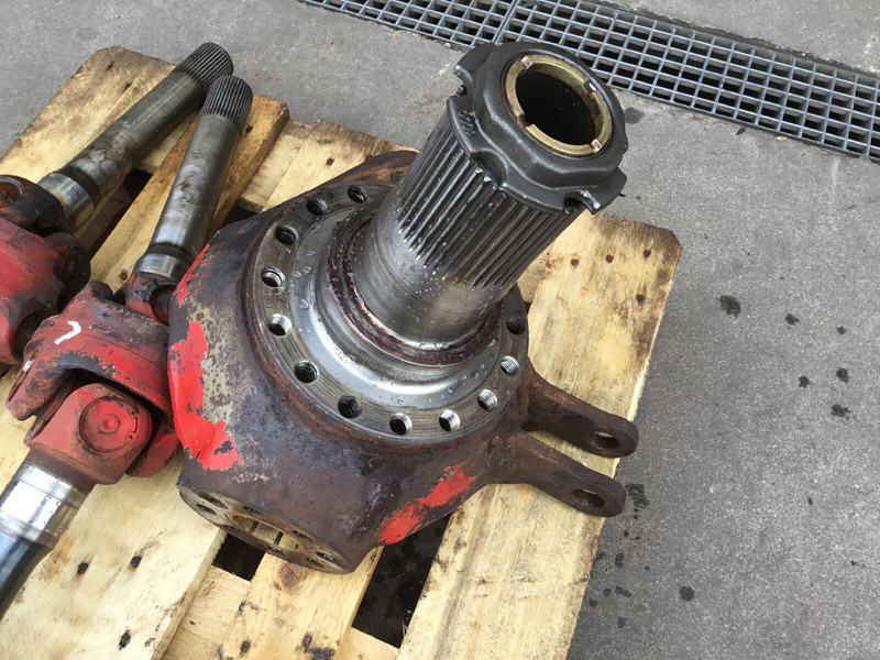 Terex Terex Demag AC 35 axle 2 steering right knuckle 16 holes with br - Käändtelg - Kraana: pilt 2 Terex Terex Demag AC 35 axle 2 steering right knuckle 16 holes with br - Käändtelg - Kraana: pilt 2