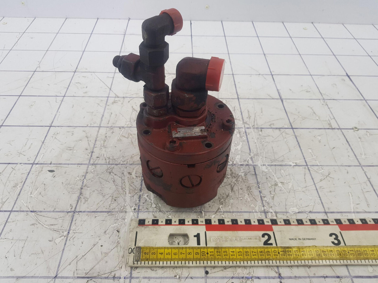 ZF Emergency steering pump ZF - Hüdrauliline pump - Autokraana: pilt 1 ZF Emergency steering pump ZF - Hüdrauliline pump - Autokraana: pilt 1