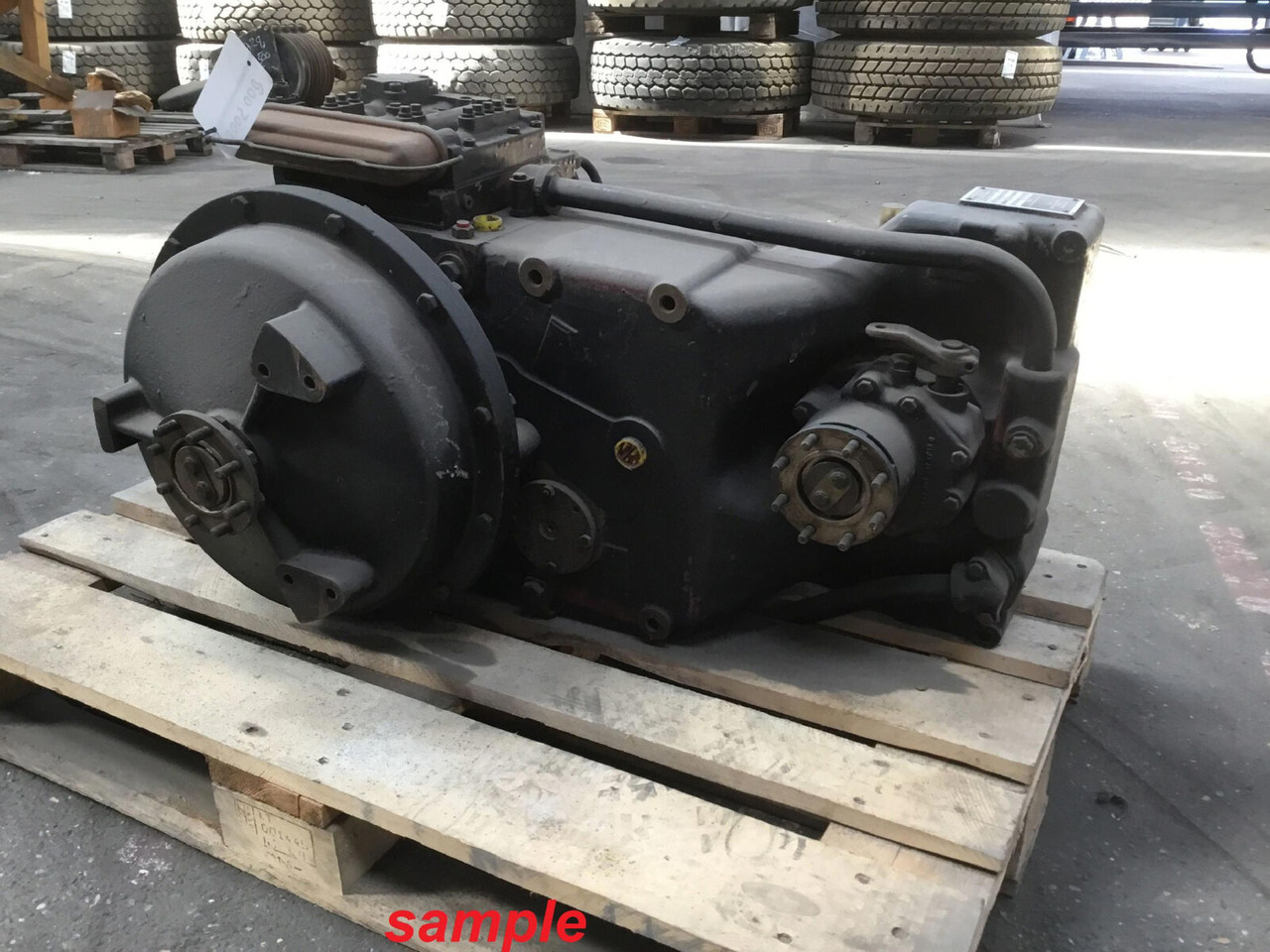 ZF KMK 2025 gearbox 6WG120 - Käigukast - Autokraana: pilt 2 ZF KMK 2025 gearbox 6WG120 - Käigukast - Autokraana: pilt 2