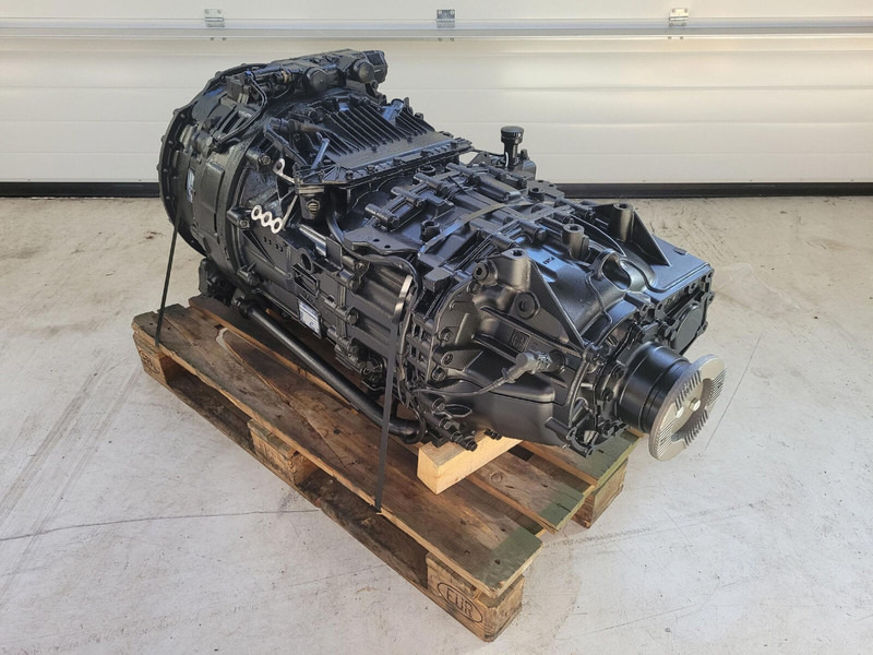 ZF LTM 1250-6.1 gearbox TC tronic 12 AS 3002 TC - Käigukast - Kraana: pilt 3 ZF LTM 1250-6.1 gearbox TC tronic 12 AS 3002 TC - Käigukast - Kraana: pilt 3