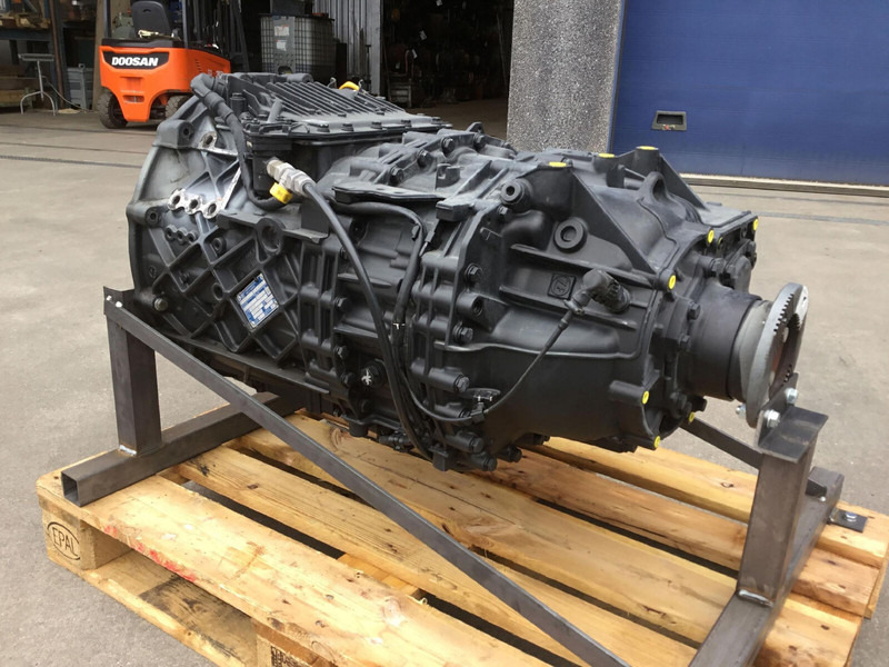 ZF MK 88 ZF Astronic gearbox 12 AS 2530 S0 - Käigukast - Kraana: pilt 4 ZF MK 88 ZF Astronic gearbox 12 AS 2530 S0 - Käigukast - Kraana: pilt 4