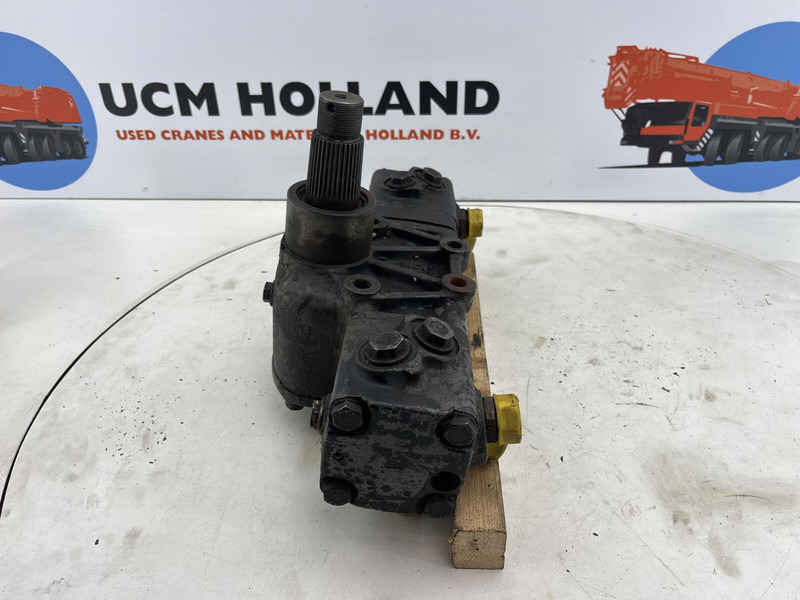 ZF Steering Box 120bar - Roolikarp - Kraana: pilt 4 ZF Steering Box 120bar - Roolikarp - Kraana: pilt 4
