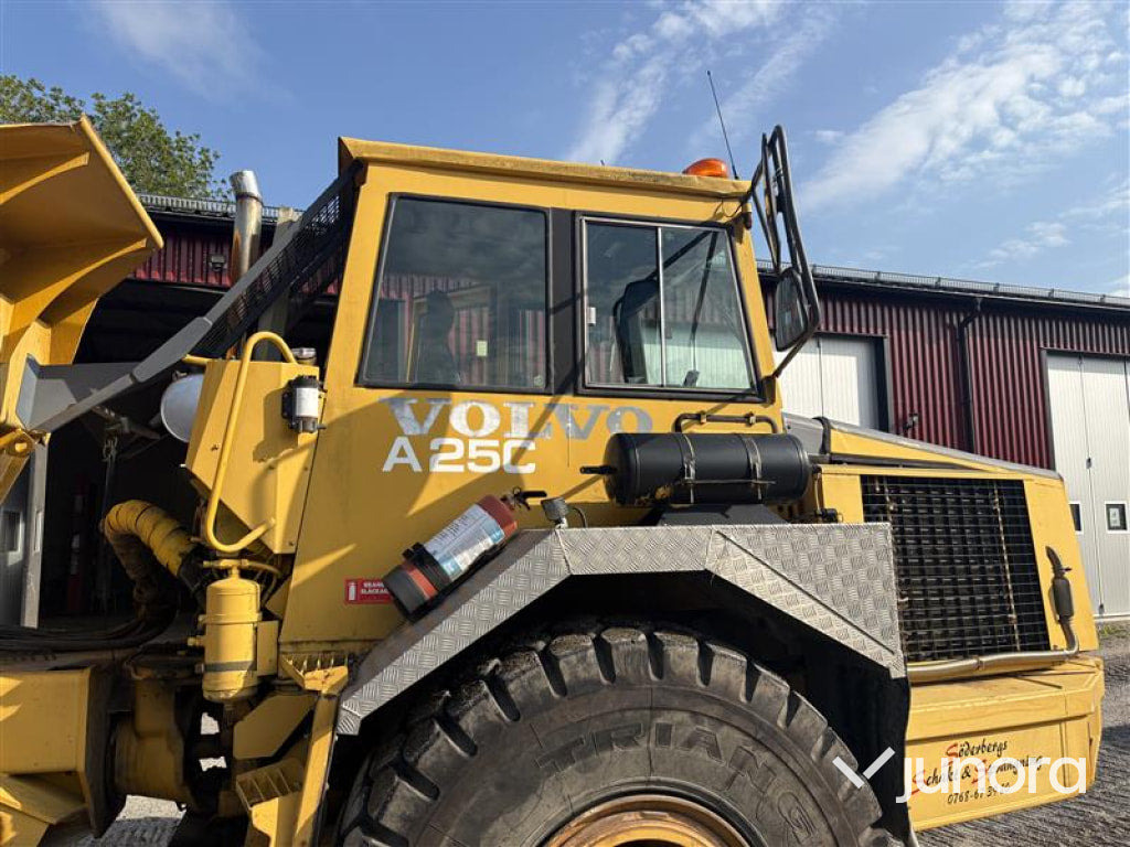 Dumper VOLVO 5350 6X6 (A25) - Liigendkallur: pilt 5 Dumper VOLVO 5350 6X6 (A25) - Liigendkallur: pilt 5