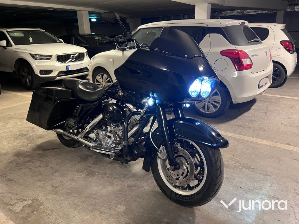 Harley Davidson Road Glide Custom - Mootorratas: pilt 1 Harley Davidson Road Glide Custom - Mootorratas: pilt 1