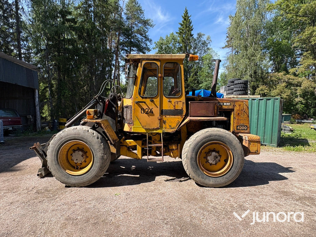 Hjullastare Volvo BM 4200 - Rataslaadur: pilt 2 Hjullastare Volvo BM 4200 - Rataslaadur: pilt 2
