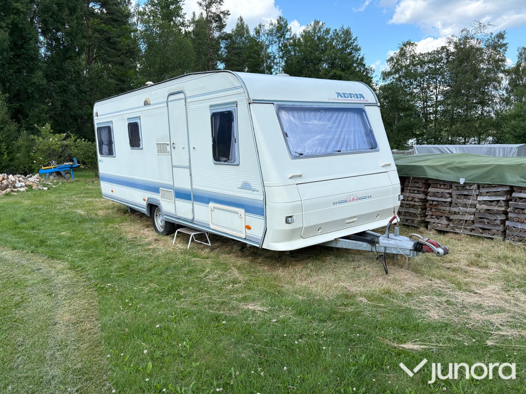 Husvagn - Adria - Haagissuvila: pilt 1 Husvagn - Adria - Haagissuvila: pilt 1
