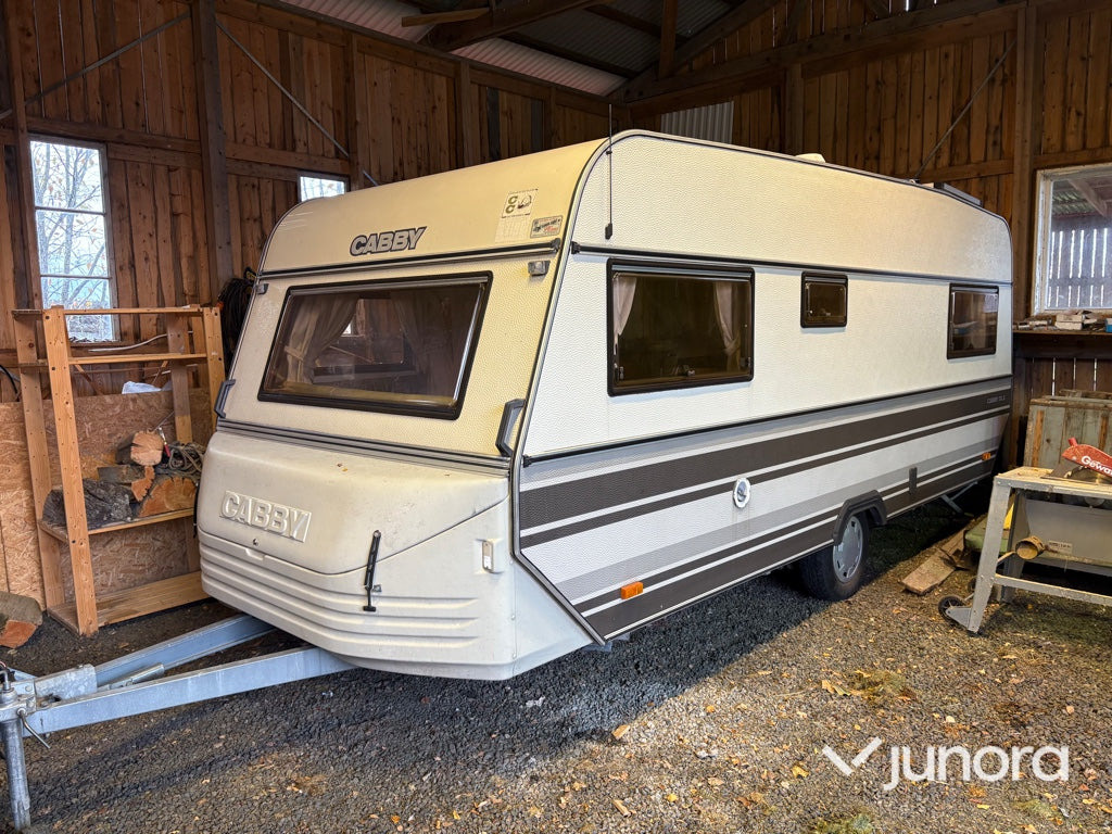 Husvagn - Cabby 550 DLX - Haagissuvila: pilt 1 Husvagn - Cabby 550 DLX - Haagissuvila: pilt 1