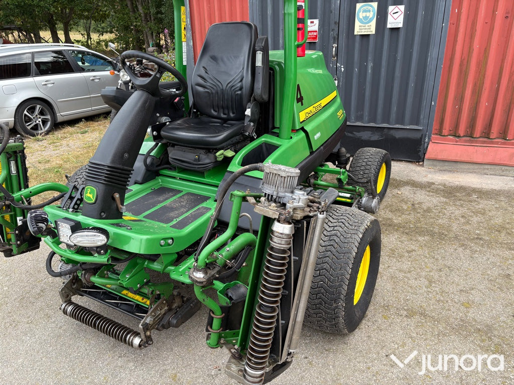 John Deere fairway-klippare 7500A E-Cut Hybrid - Muruniiduk: pilt 3 John Deere fairway-klippare 7500A E-Cut Hybrid - Muruniiduk: pilt 3