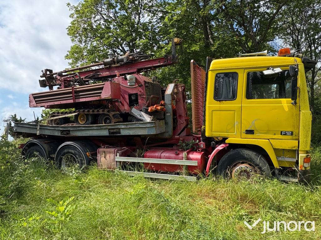 Lastbil Volvo F12 6X2 - Konkstõstukiga veoauto: pilt 4 Lastbil Volvo F12 6X2 - Konkstõstukiga veoauto: pilt 4