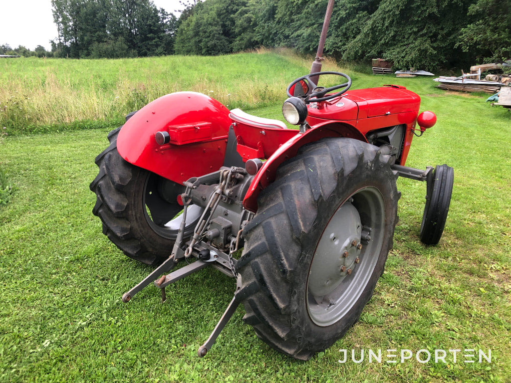 Massey Ferguson 25 - Traktor: pilt 3 Massey Ferguson 25 - Traktor: pilt 3