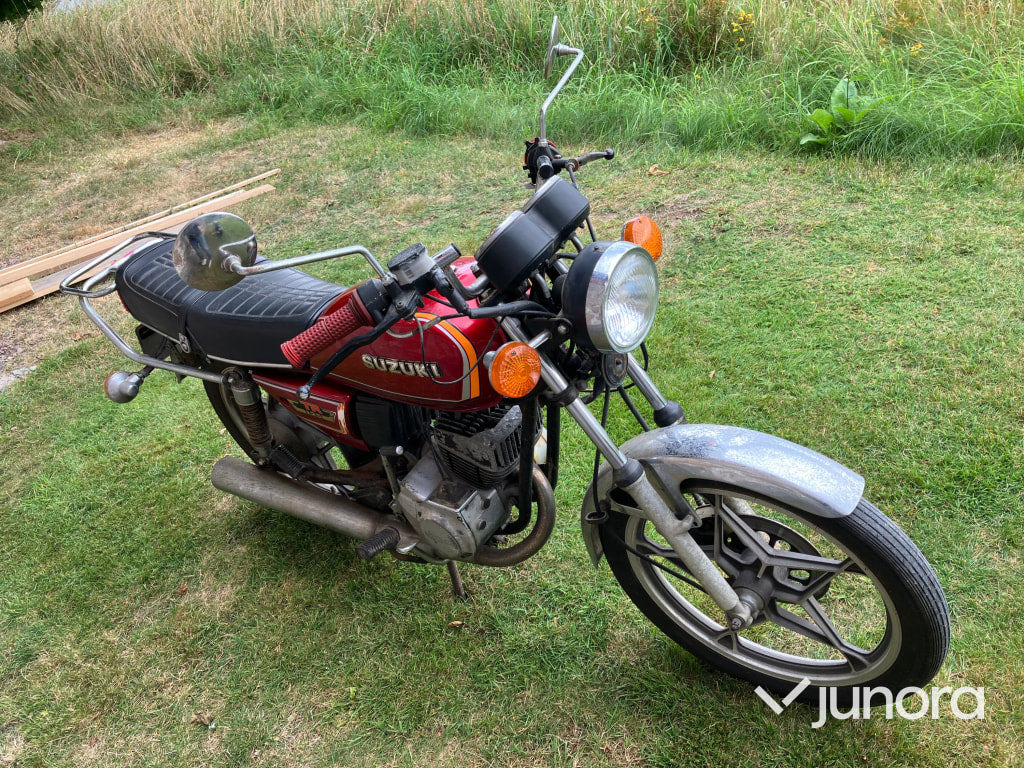 SUZUKI TR 125 GE - Muu seadmestik: pilt 3 SUZUKI TR 125 GE - Muu seadmestik: pilt 3