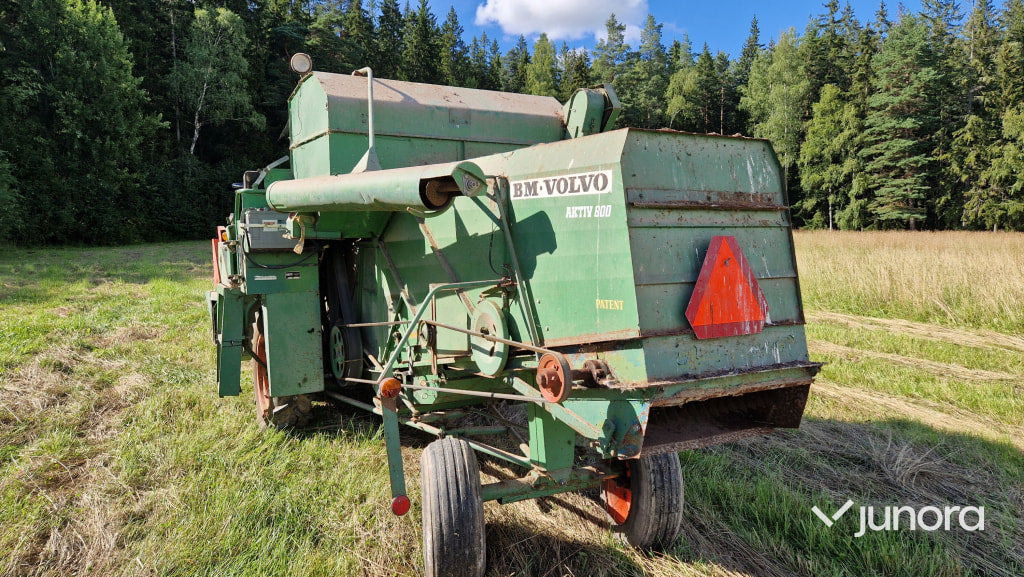 Skördetröska - Volvo BM, Aktiv 800 + Aktiv 800 som reservdel - Kombain: pilt 2 Skördetröska - Volvo BM, Aktiv 800 + Aktiv 800 som reservdel - Kombain: pilt 2