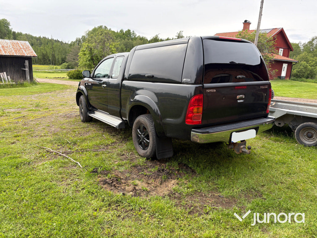 Toyota Hilux X-Cab 4wd - Pikap: pilt 5 Toyota Hilux X-Cab 4wd - Pikap: pilt 5