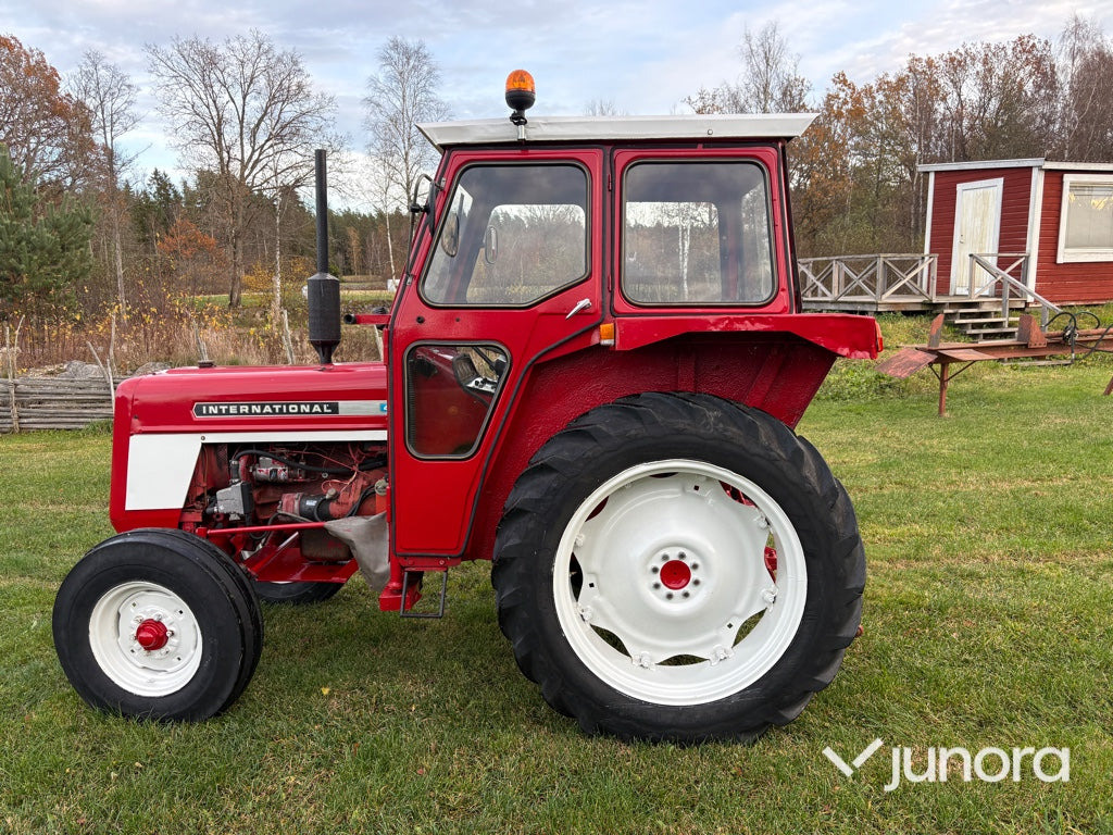 Traktor - International 444 - Traktor: pilt 2 Traktor - International 444 - Traktor: pilt 2