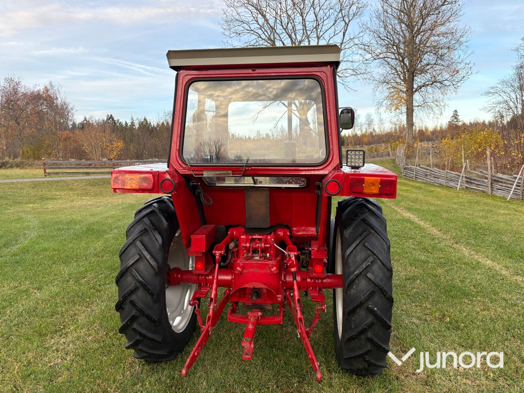 Traktor - International 444 - Traktor: pilt 4 Traktor - International 444 - Traktor: pilt 4