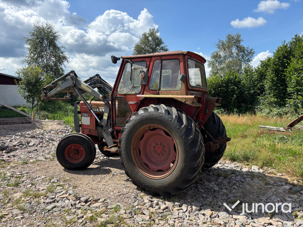 Traktor Volvo BM 2250 med lastare - Traktor: pilt 4 Traktor Volvo BM 2250 med lastare - Traktor: pilt 4