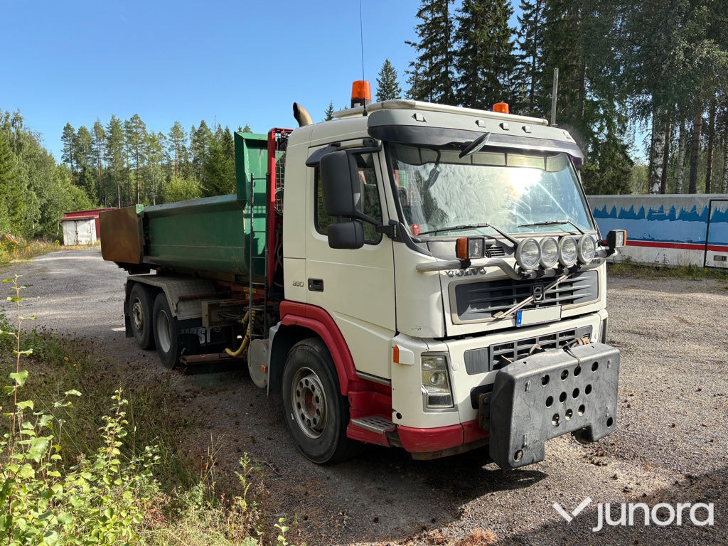 Vinterrustad Volvo FM9 6x2 - Lumekoristusmasina: pilt 1 Vinterrustad Volvo FM9 6x2 - Lumekoristusmasina: pilt 1