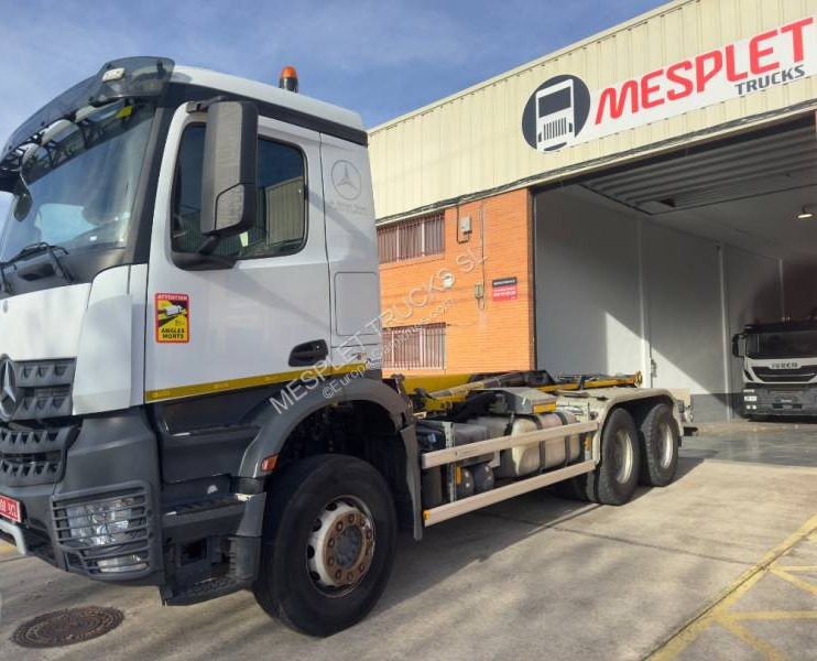 Mercedes Arocs 2645 K - Konkstõstukiga veoauto: pilt 1 Mercedes Arocs 2645 K - Konkstõstukiga veoauto: pilt 1