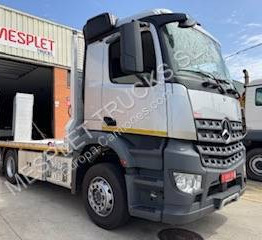 Mercedes Arocs 2648 - Treilerveoauto: pilt 2 Mercedes Arocs 2648 - Treilerveoauto: pilt 2