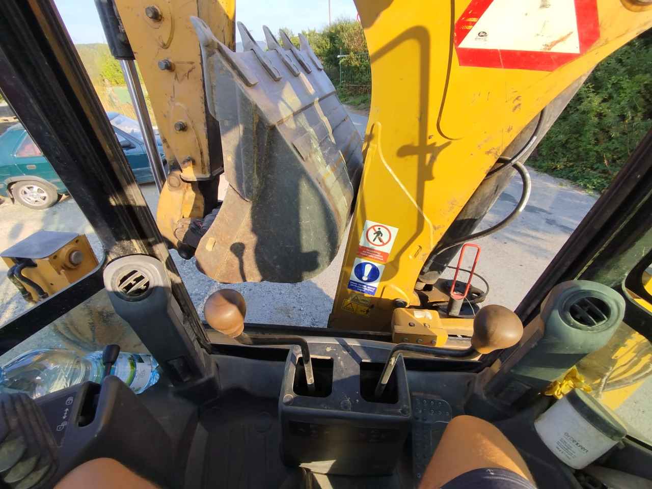 CATERPILLAR 472F2 - Ekskavaator-laadur: pilt 3 CATERPILLAR 472F2 - Ekskavaator-laadur: pilt 3