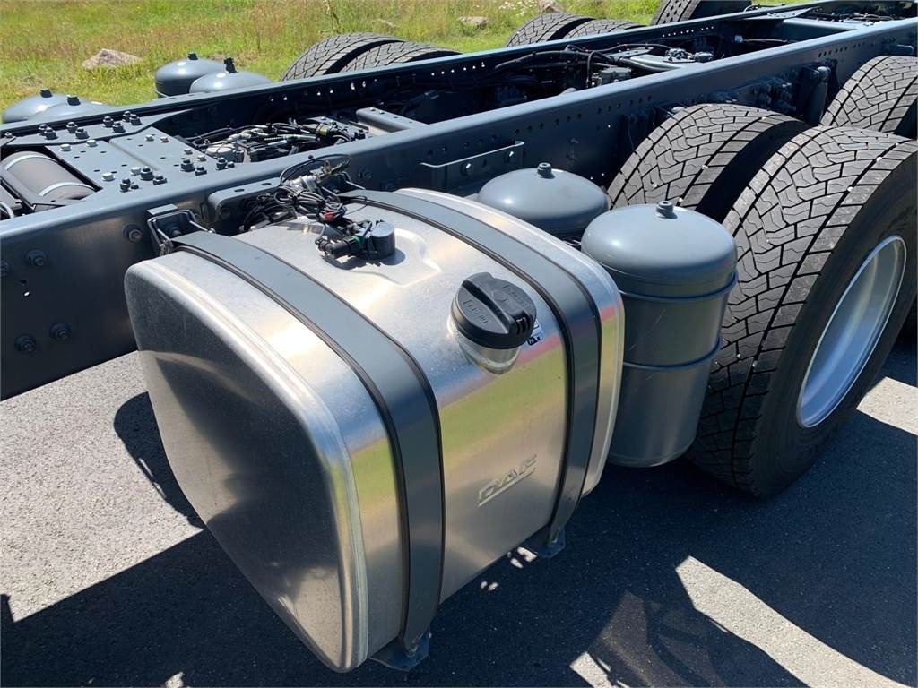 DAF XF 430 FAW 8x4*4 Tridem - Kabiinišassiiga veoauto: pilt 5 DAF XF 430 FAW 8x4*4 Tridem - Kabiinišassiiga veoauto: pilt 5