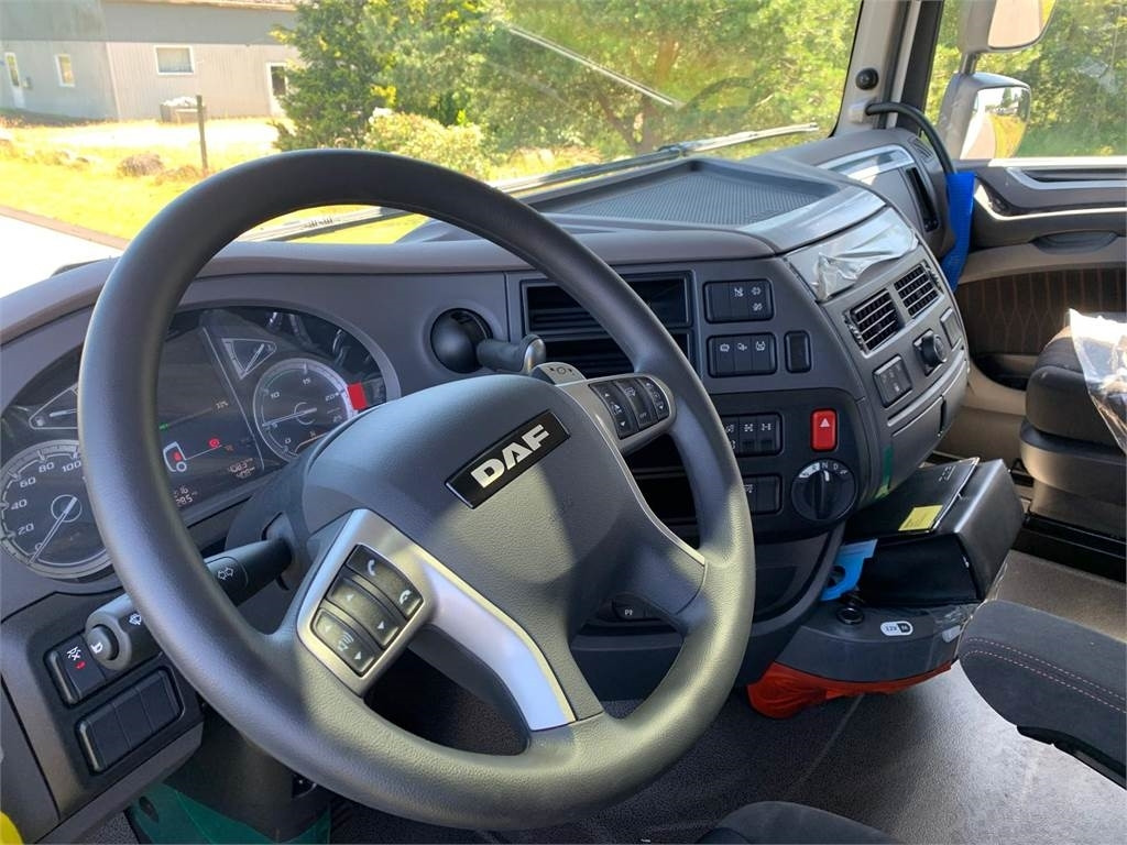 Nöörtõstukiga veoauto DAF XF 430 FAW 8x4*4 Tridem: pilt 11