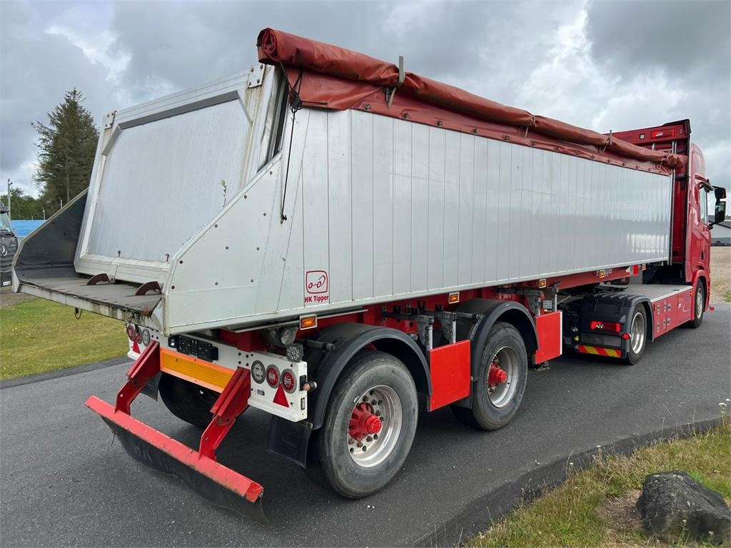 HK Tipper S38B 25m3 alu kasse m-plastindlæg - Kallur-poolhaagis: pilt 2 HK Tipper S38B 25m3 alu kasse m-plastindlæg - Kallur-poolhaagis: pilt 2