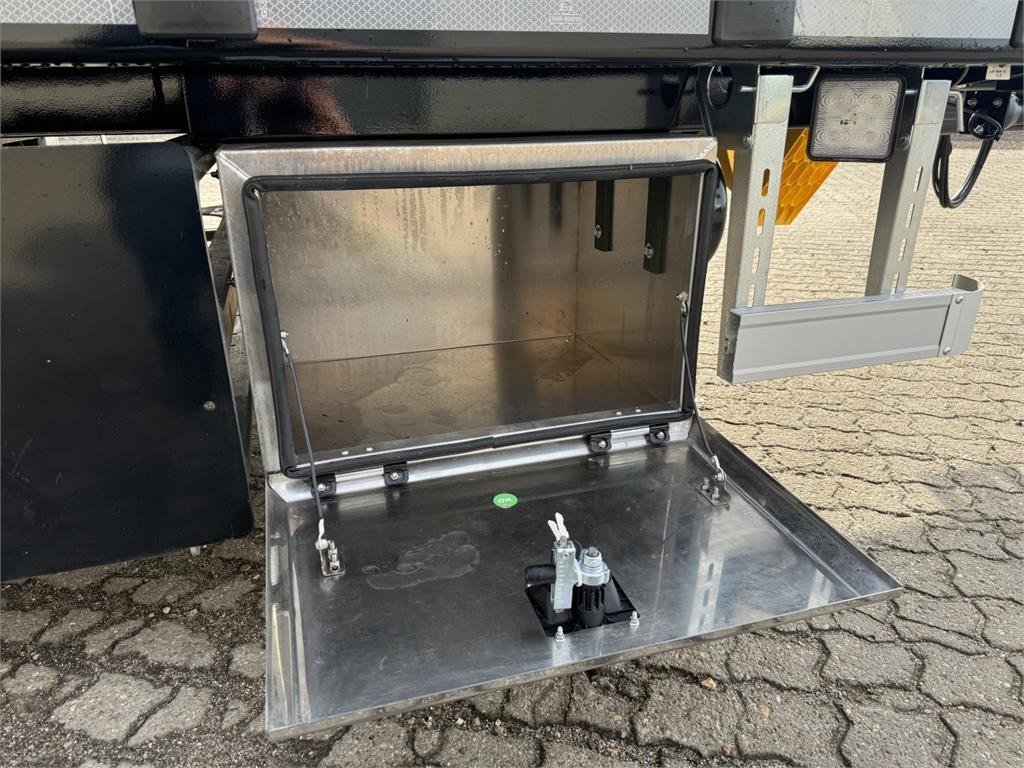 Madal platvorm järelhaagis Hangler 6,90m + løse ramper: pilt 19