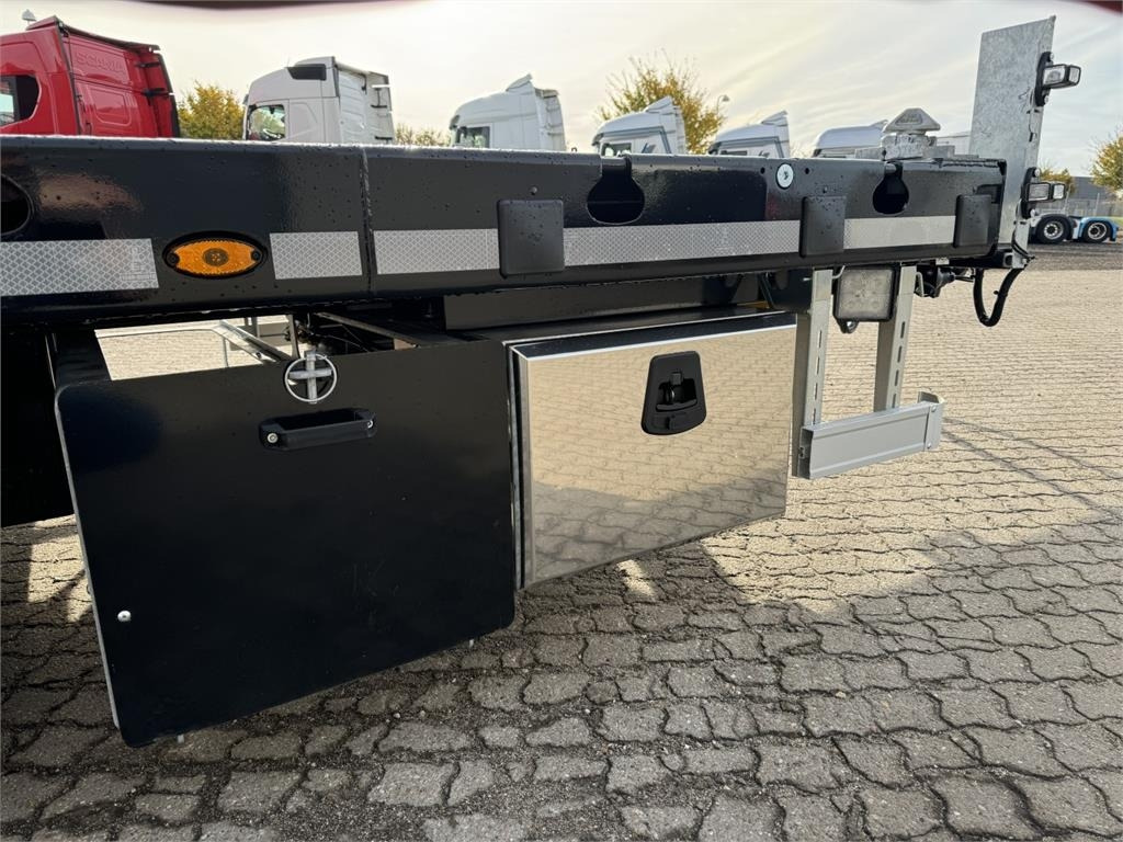 Madal platvorm järelhaagis Hangler 6,90m + løse ramper: pilt 17
