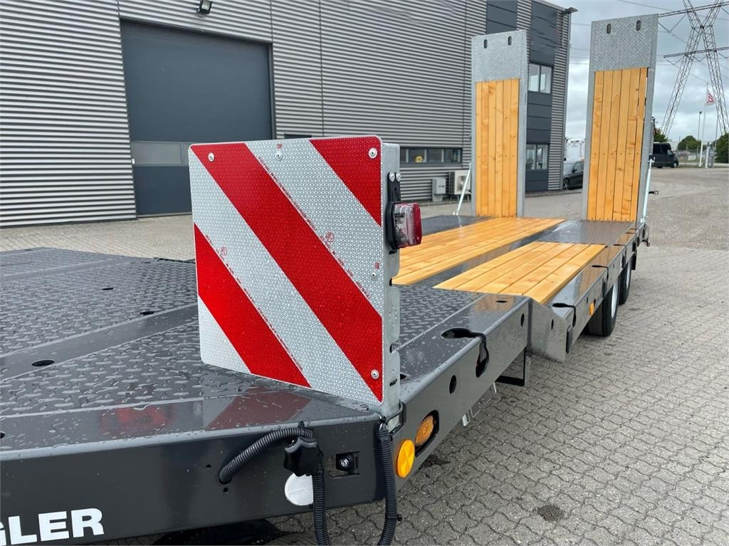 Madal platvorm järelhaagis Hangler DTL-H 300 30-24 ton maskin hænger til traktor: pilt 7