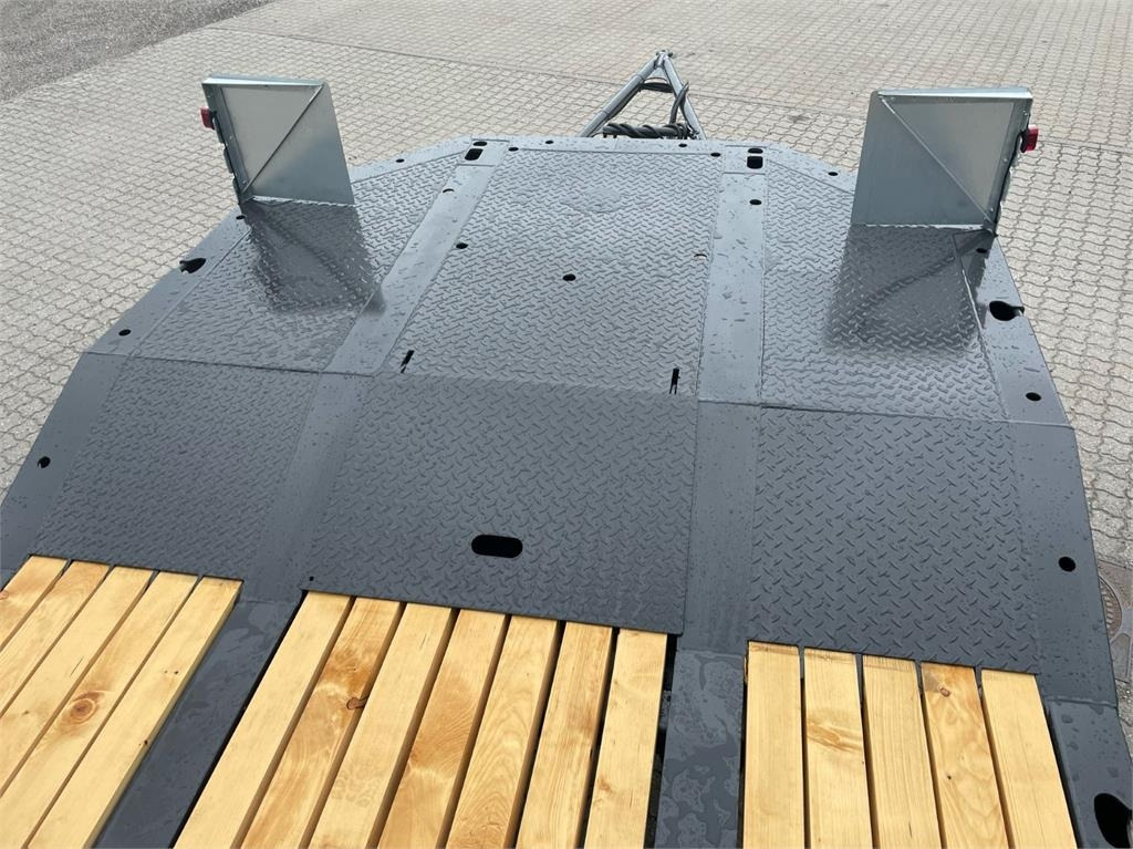 Madal platvorm järelhaagis Hangler DTL-H 300 30-24 ton maskin hænger til traktor: pilt 20