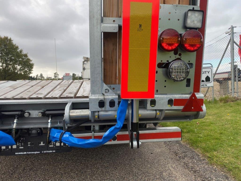 Hangler DTS-H 300 3 akslet hænger med ramper - Madal platvorm järelhaagis: pilt 5 Hangler DTS-H 300 3 akslet hænger med ramper - Madal platvorm järelhaagis: pilt 5