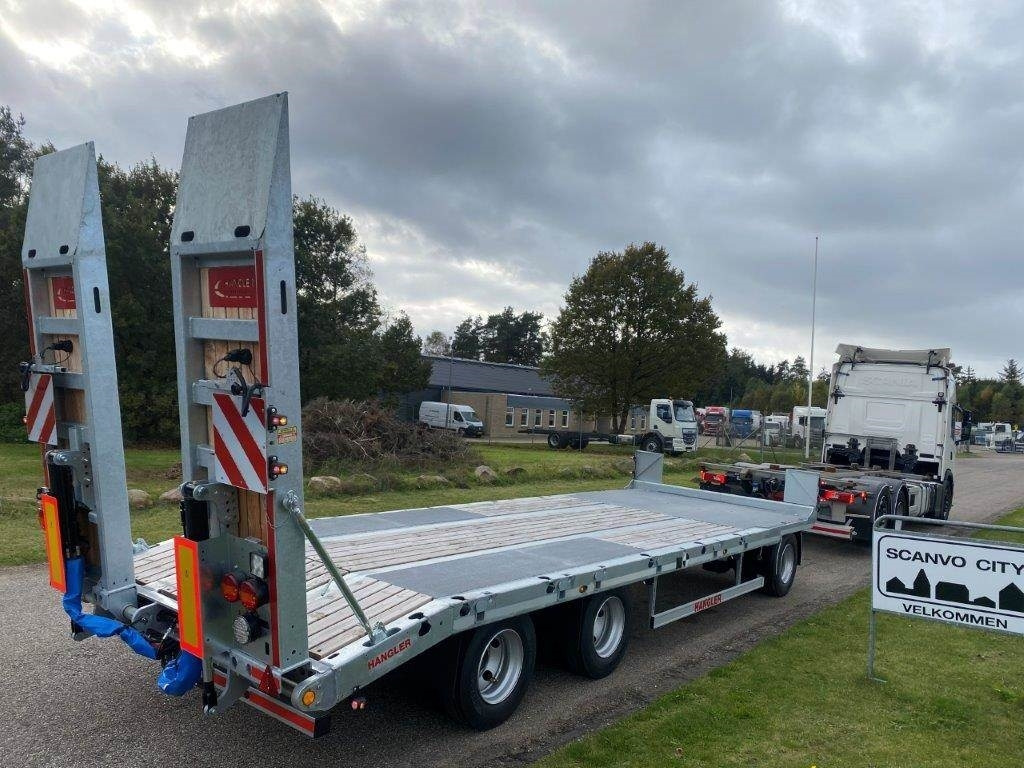 Hangler DTS-H 300 P 3 akslet med ramper - Madal platvorm järelhaagis: pilt 1 Hangler DTS-H 300 P 3 akslet med ramper - Madal platvorm järelhaagis: pilt 1