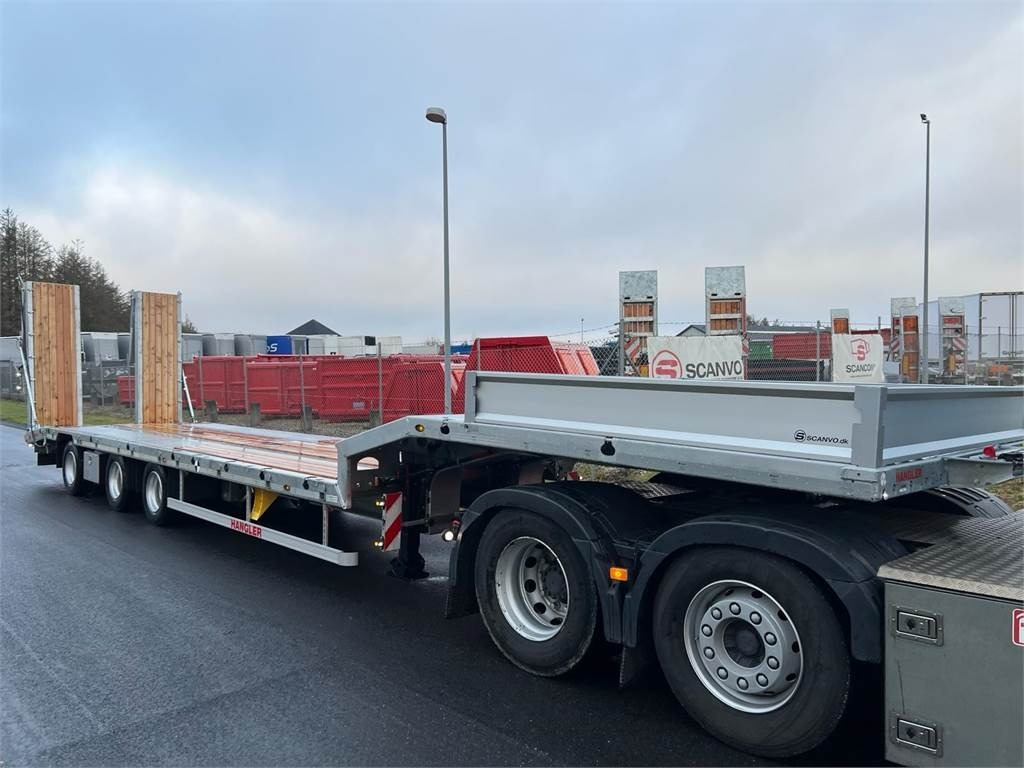 Hangler SDS-H 510-T 3-aks maskintrailer - dobbelt ramper - Madal platvormpoolhaagis: pilt 3 Hangler SDS-H 510-T 3-aks maskintrailer - dobbelt ramper - Madal platvormpoolhaagis: pilt 3