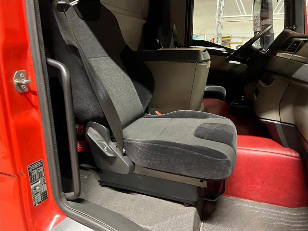 MAN TGL 12-220 BL - Tent veoauto: pilt 2 MAN TGL 12-220 BL - Tent veoauto: pilt 2