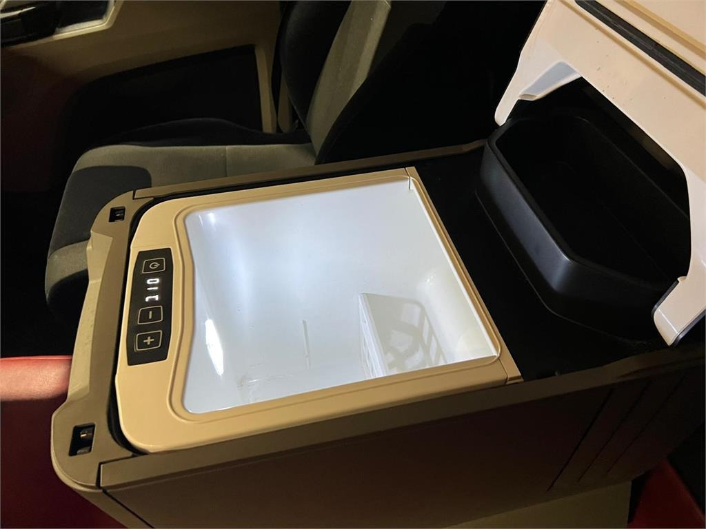 MAN TGL 12-220 BL - Tent veoauto: pilt 4 MAN TGL 12-220 BL - Tent veoauto: pilt 4