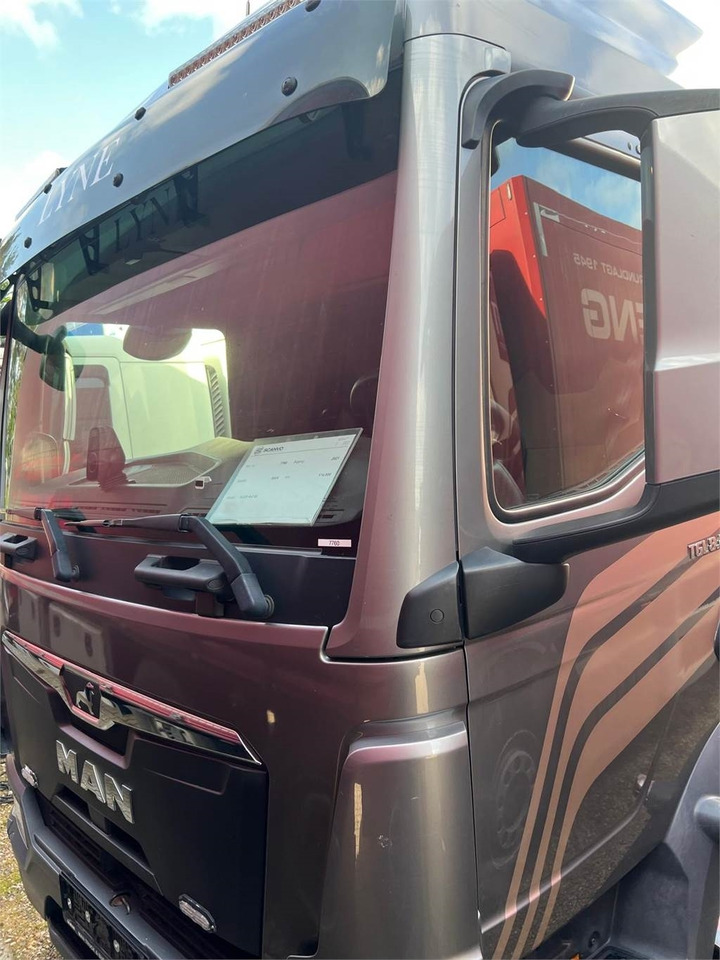 MAN TGL 8-220 4x2 BL incl. 2 stk veksellad - Kasti veoauto: pilt 2 MAN TGL 8-220 4x2 BL incl. 2 stk veksellad - Kasti veoauto: pilt 2