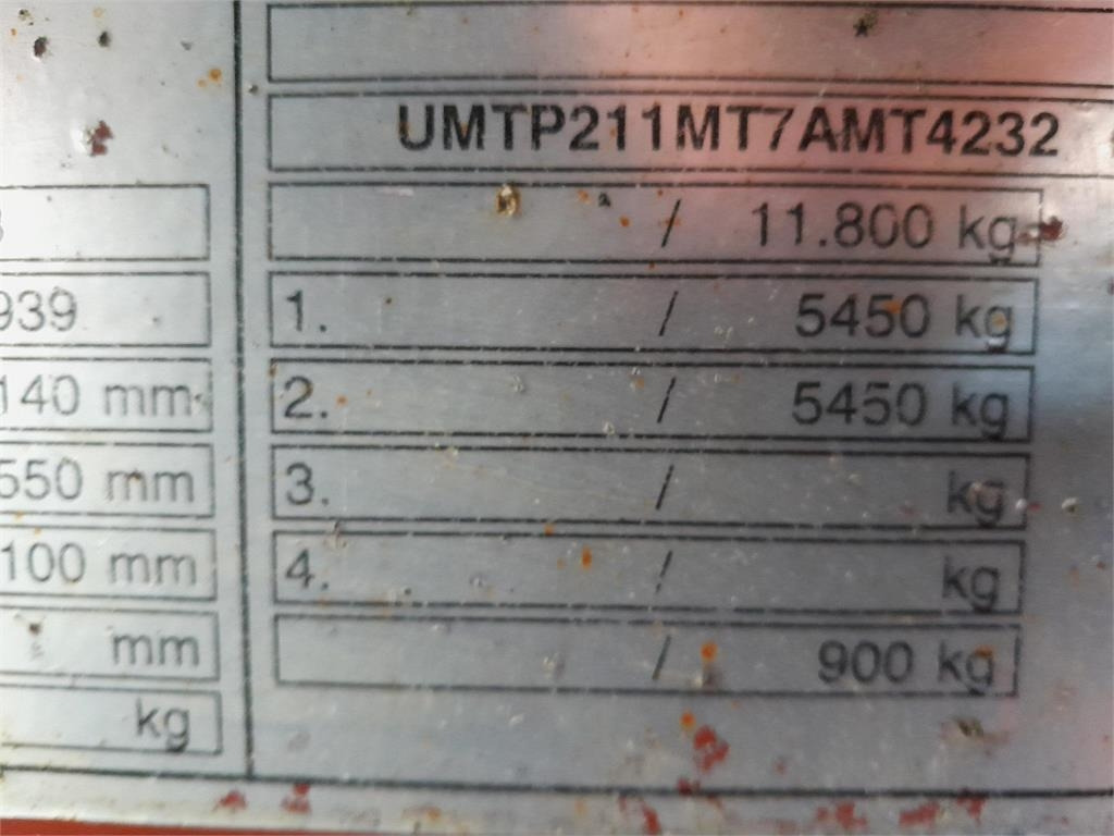 MTDK KC200 11,8 ton 5,2 mtr lad + ramper - Madal platvorm järelhaagis: pilt 5 MTDK KC200 11,8 ton 5,2 mtr lad + ramper - Madal platvorm järelhaagis: pilt 5