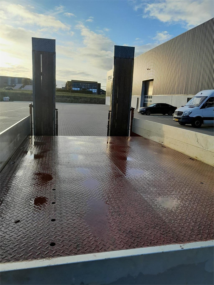 MTDK KC200 11,8 ton 5,2 mtr lad + ramper - Madal platvorm järelhaagis: pilt 4 MTDK KC200 11,8 ton 5,2 mtr lad + ramper - Madal platvorm järelhaagis: pilt 4