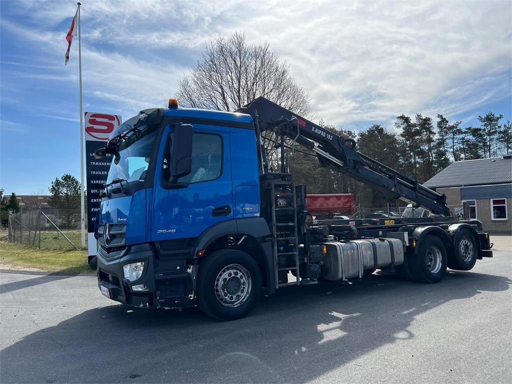 Mercedes-Benz Antos 2546 - Hiab 192 E kran - Nöörtõstukiga veoauto: pilt 1 Mercedes-Benz Antos 2546 - Hiab 192 E kran - Nöörtõstukiga veoauto: pilt 1