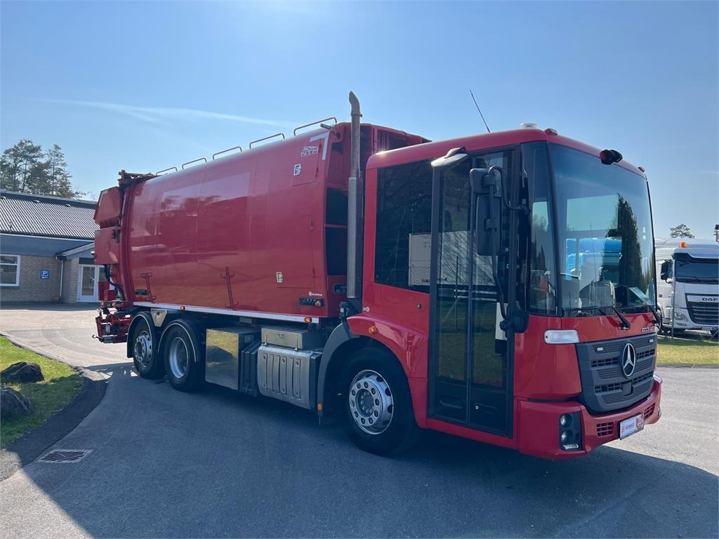 Mercedes-Benz Econic 2630L ENA 4 kammer NTM - Prügiauto: pilt 1 Mercedes-Benz Econic 2630L ENA 4 kammer NTM - Prügiauto: pilt 1