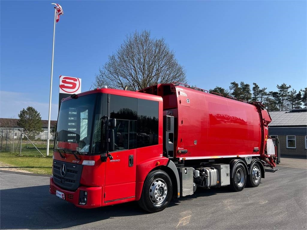 Mercedes-Benz Econic 2630L ENA 4 kammer NTM - Prügiauto: pilt 2 Mercedes-Benz Econic 2630L ENA 4 kammer NTM - Prügiauto: pilt 2