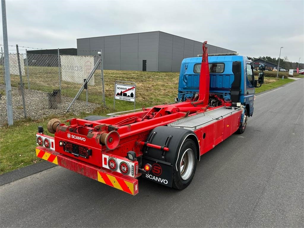 Mitsubishi Fuso CANTER 9C150 - Konkstõstukiga veoauto: pilt 2 Mitsubishi Fuso CANTER 9C150 - Konkstõstukiga veoauto: pilt 2