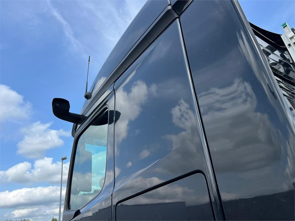 Mercedes-Benz Actros 2545 LS - Sadulveok: pilt 2 Mercedes-Benz Actros 2545 LS - Sadulveok: pilt 2