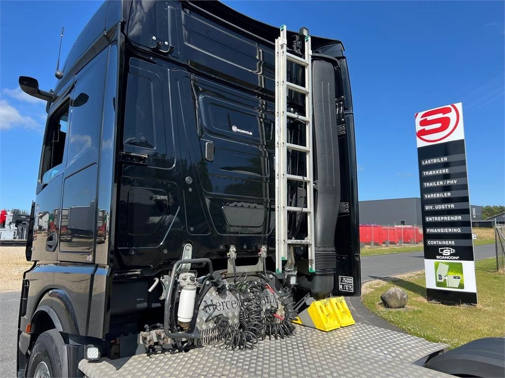 Mercedes-Benz Actros 2545 LS - Sadulveok: pilt 4 Mercedes-Benz Actros 2545 LS - Sadulveok: pilt 4