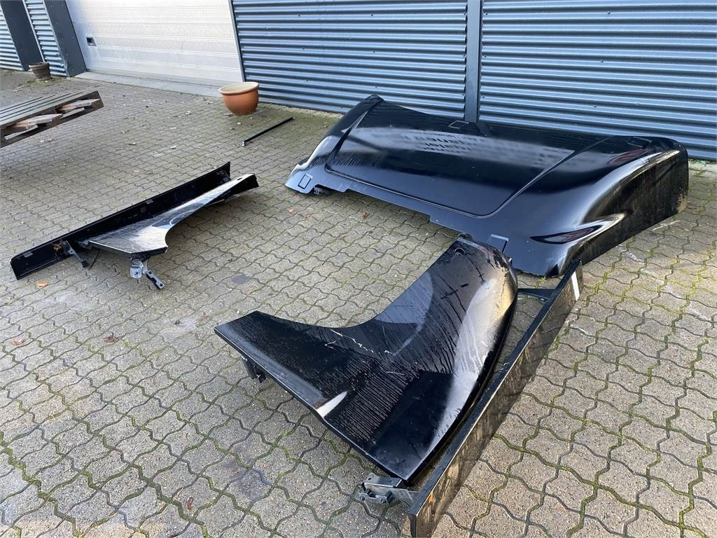 Scania Spoilersæt CR19 Highline - Aerodünaamika/ Spoiler - Veoauto: pilt 5 Scania Spoilersæt CR19 Highline - Aerodünaamika/ Spoiler - Veoauto: pilt 5
