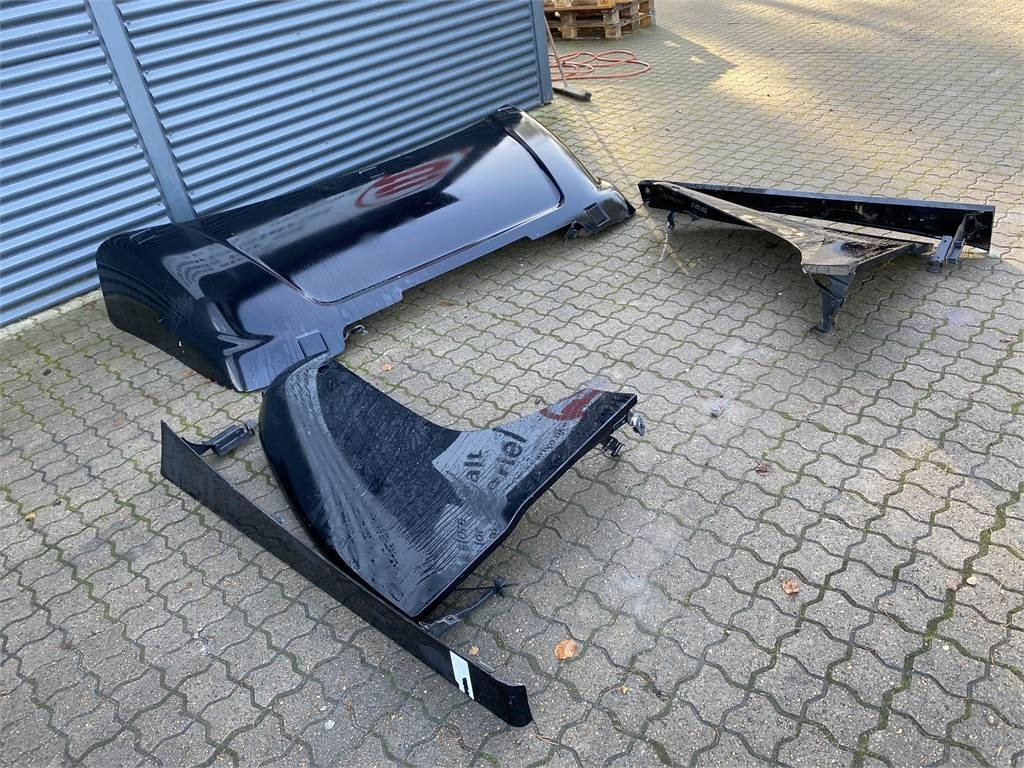 Scania Spoilersæt CR19 Highline - Aerodünaamika/ Spoiler - Veoauto: pilt 4 Scania Spoilersæt CR19 Highline - Aerodünaamika/ Spoiler - Veoauto: pilt 4