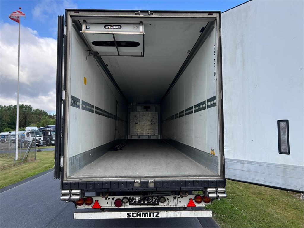 Schmitz SCB*S3B Dobbelt compartment - Külmutiga poolhaagis: pilt 2 Schmitz SCB*S3B Dobbelt compartment - Külmutiga poolhaagis: pilt 2