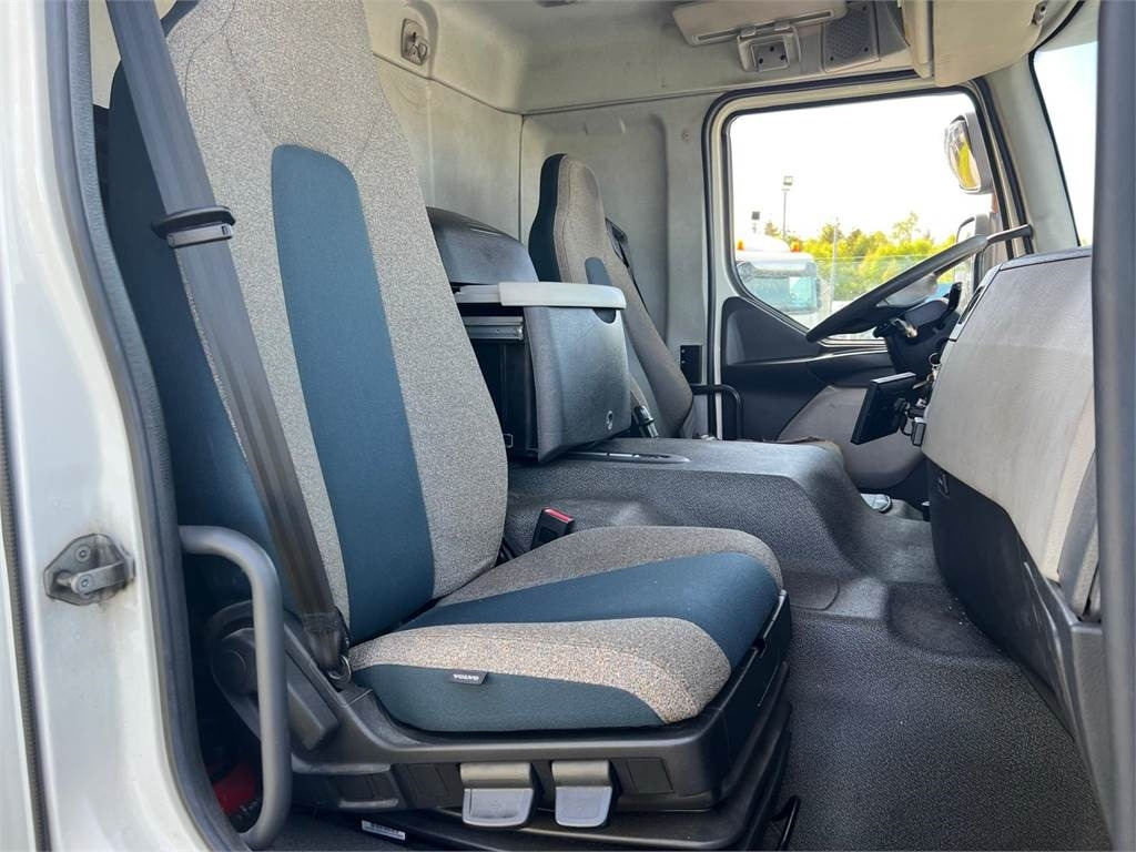 Külmutiga veoauto Volvo FE320 18 ton: pilt 10